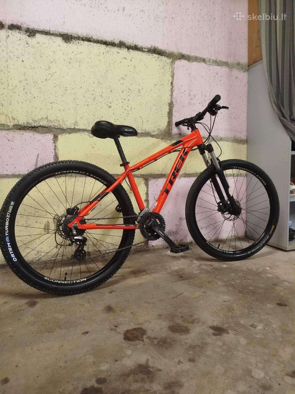 Trek Marlin 6 kalnų dviratis