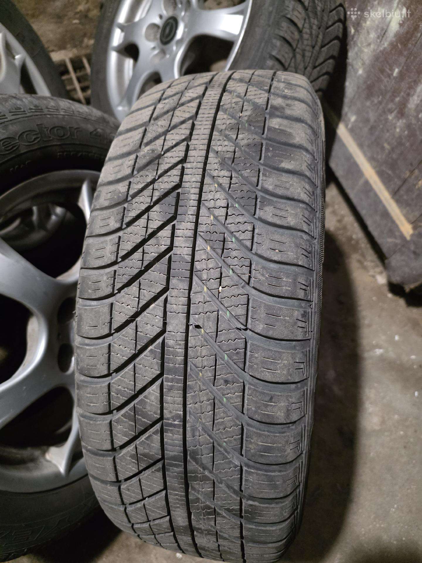 Goodyear, зимние 205/55 R16