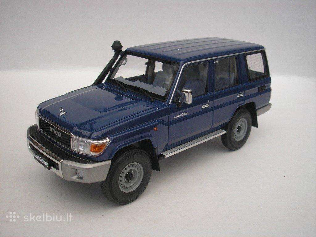 1:18 Almost Real Toyota