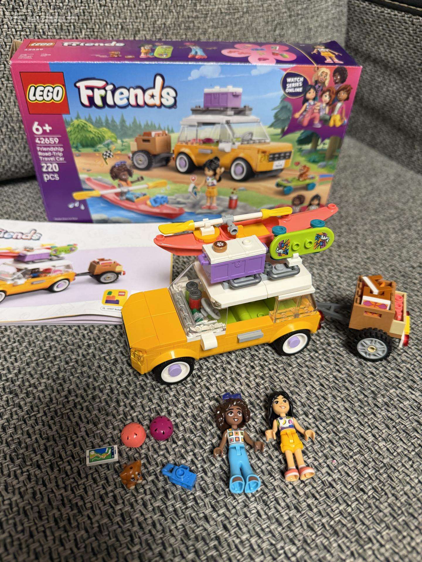 Lego Friends Draugų kelionė automobiliu 42659