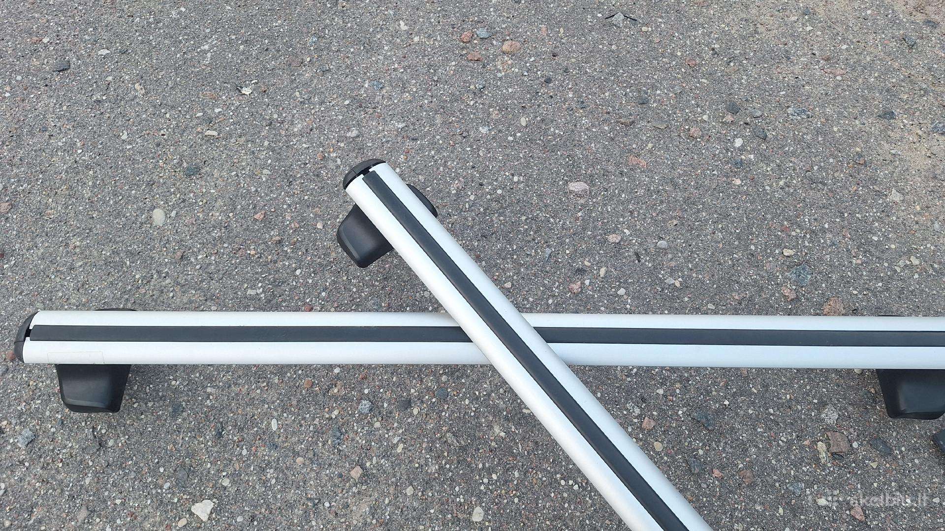 Audi A4 (Thule) stogo skersiniai