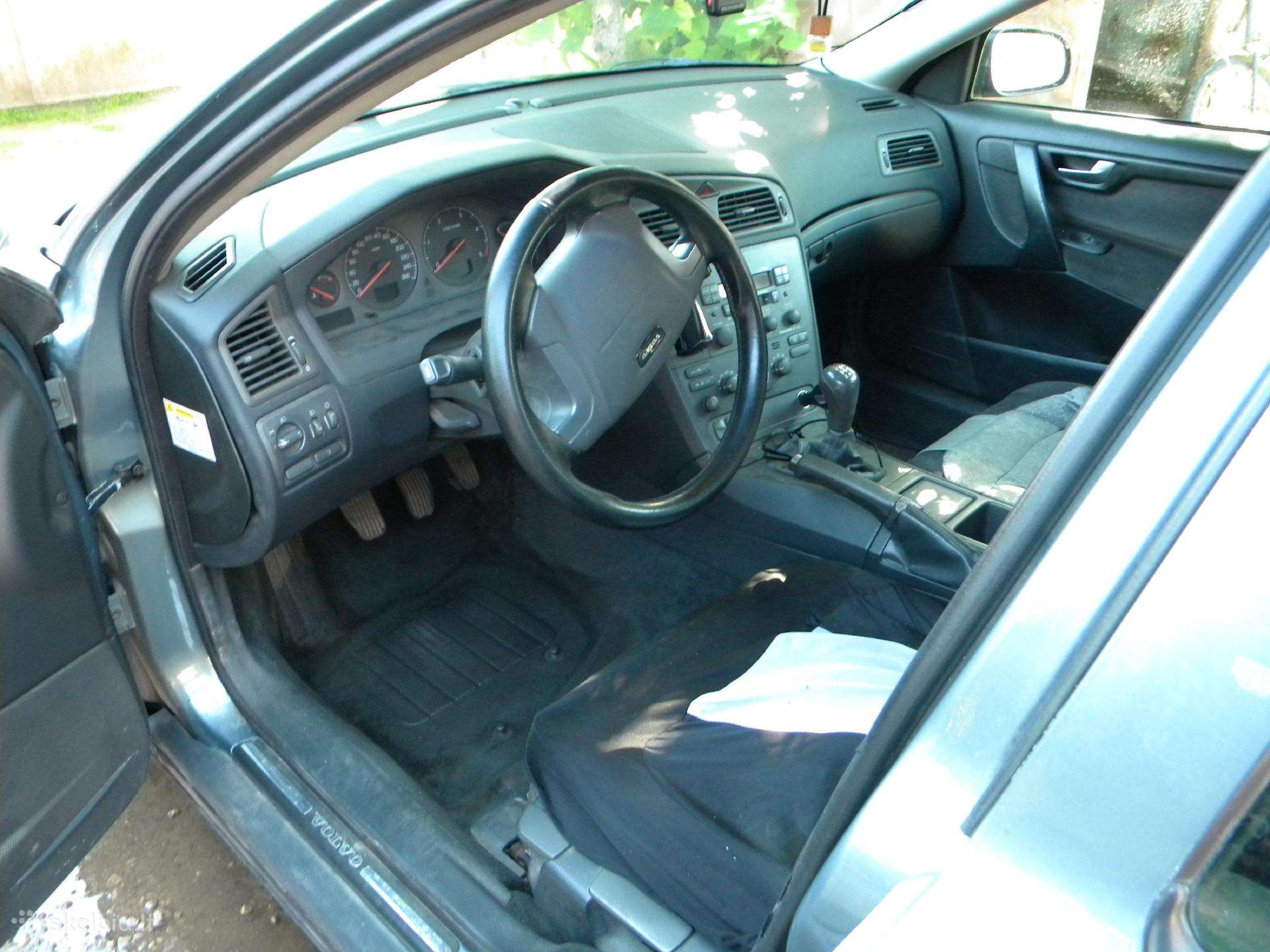 Volvo V70, 2.4 l., universalas