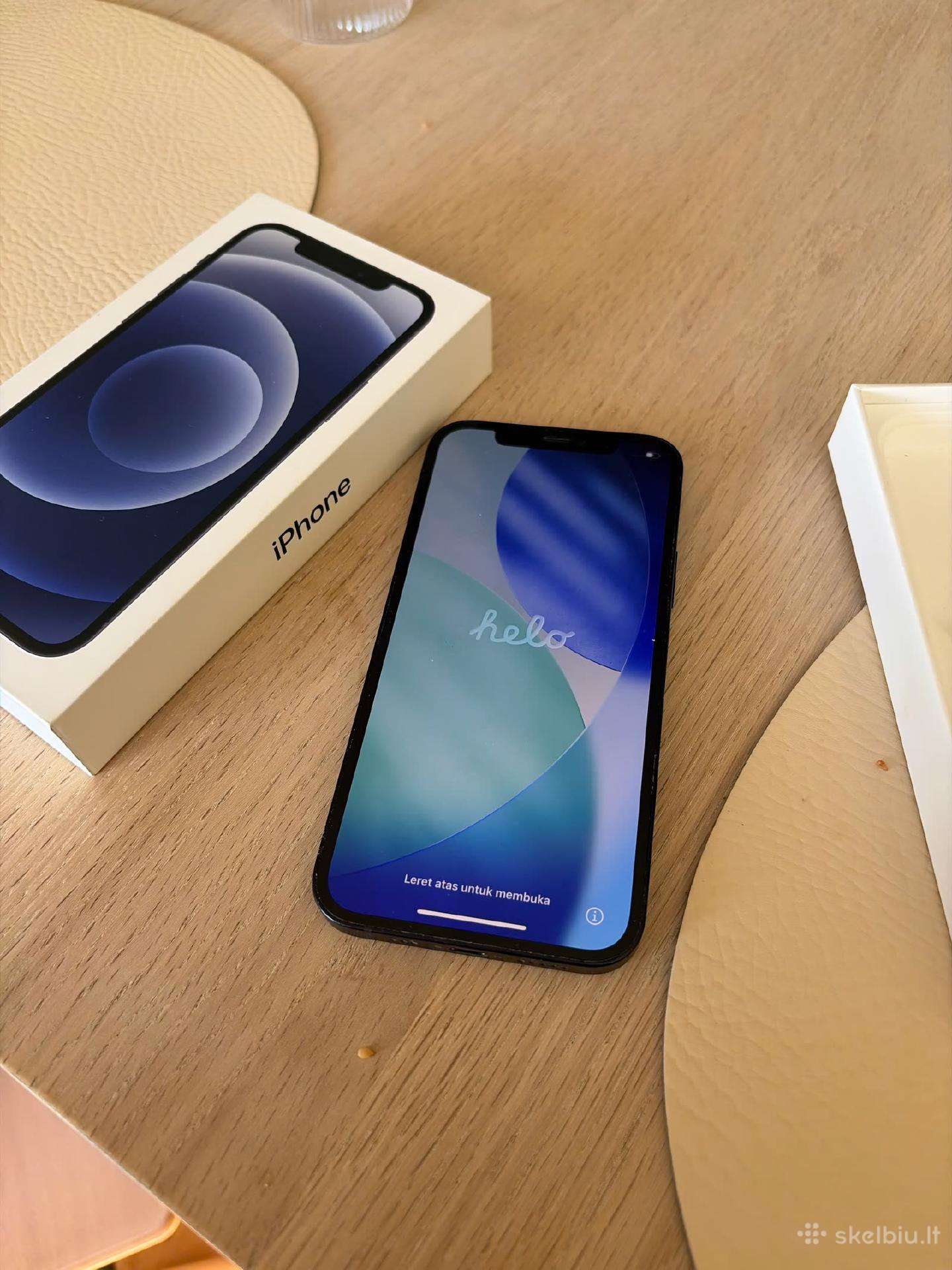 iPhone 12