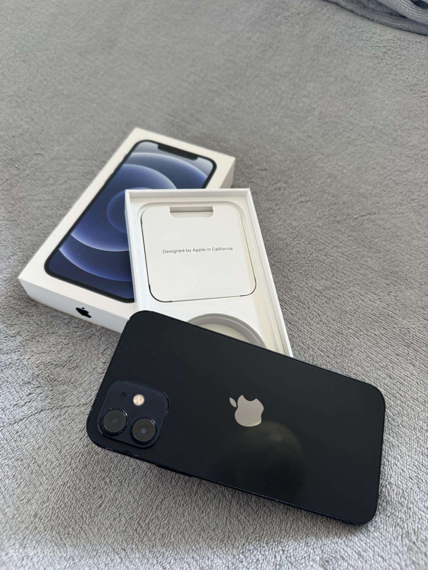 iPhone 12