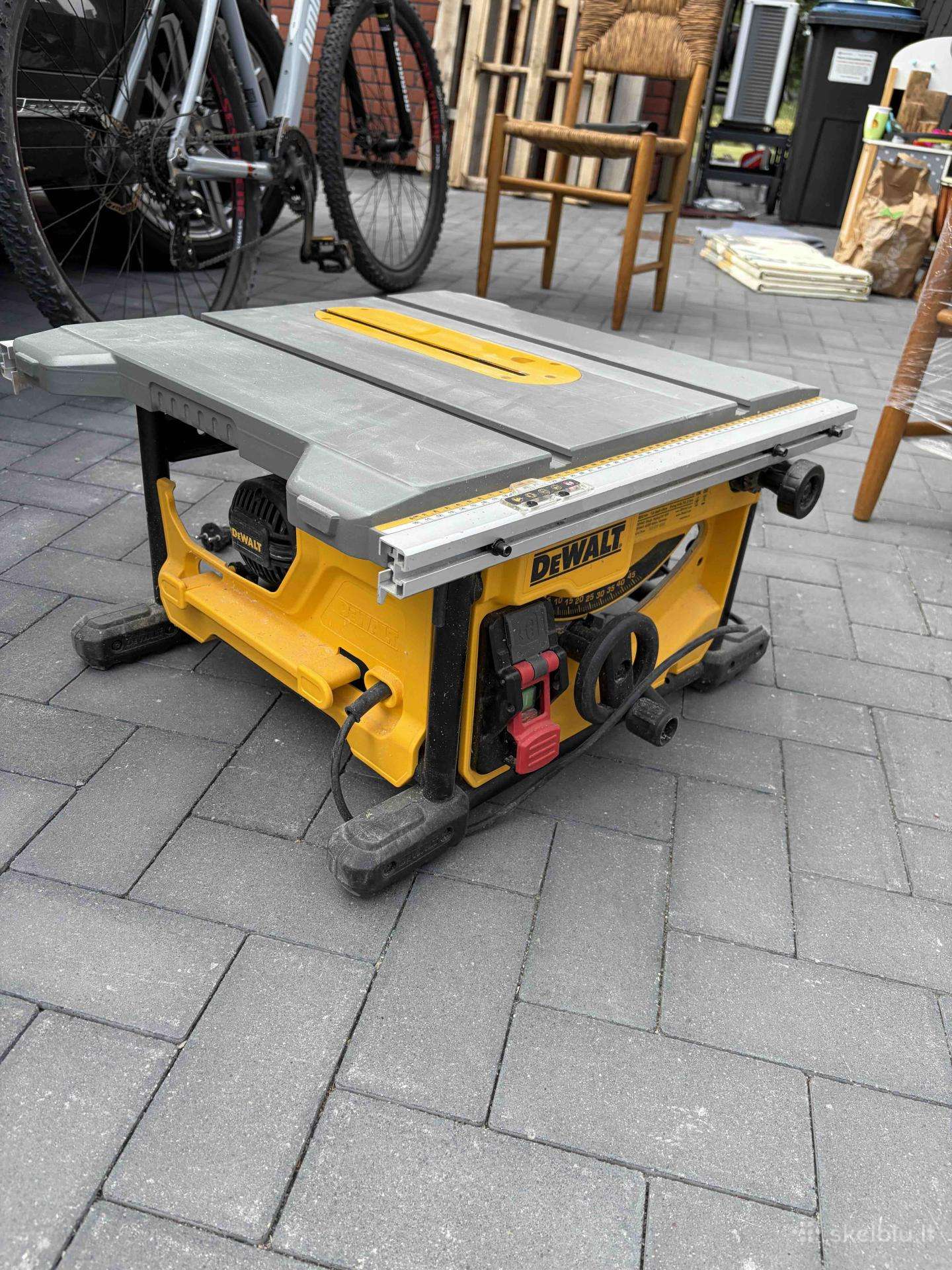 Išilginio pjovimo staklės Dewalt Dwe7485-qs