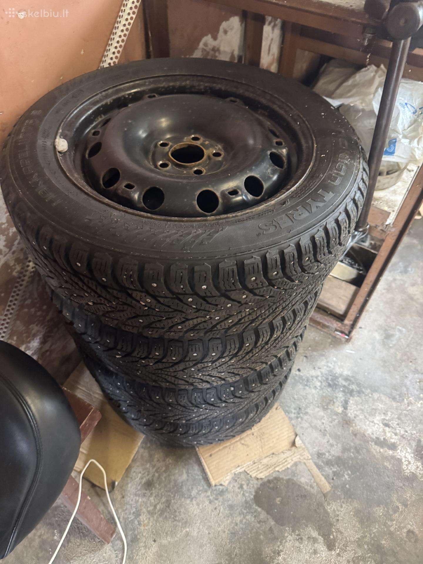 Nokian, winter 185/60 R15