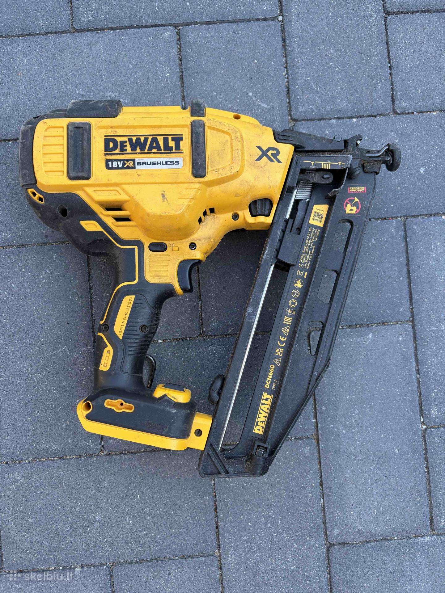 Apdailinė viniakalė Dewalt Dcn660