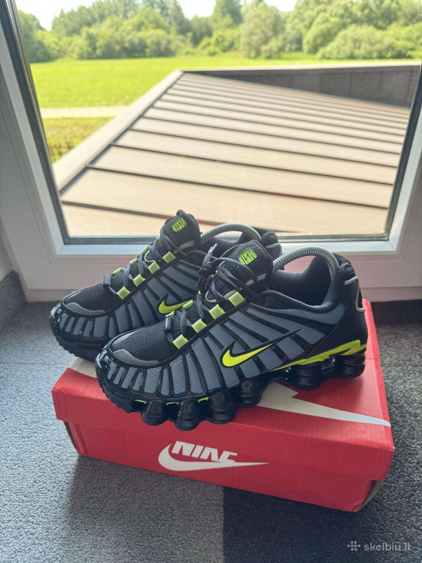 Nike Shox 40