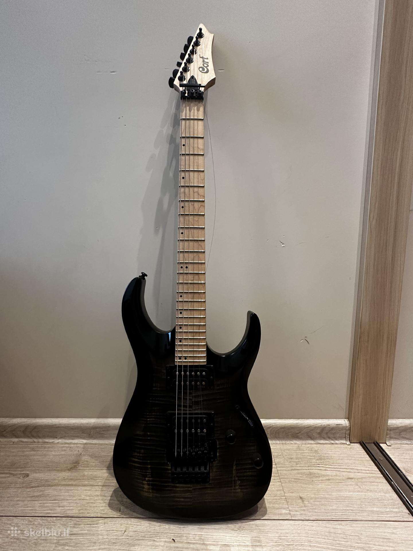 Parduodu elektrinę gitarą Cort X300