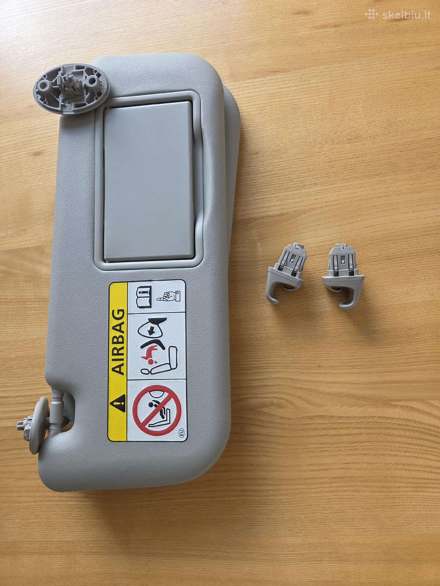 Parduodu skydelius nuo saules, Toyota Auris 2012m