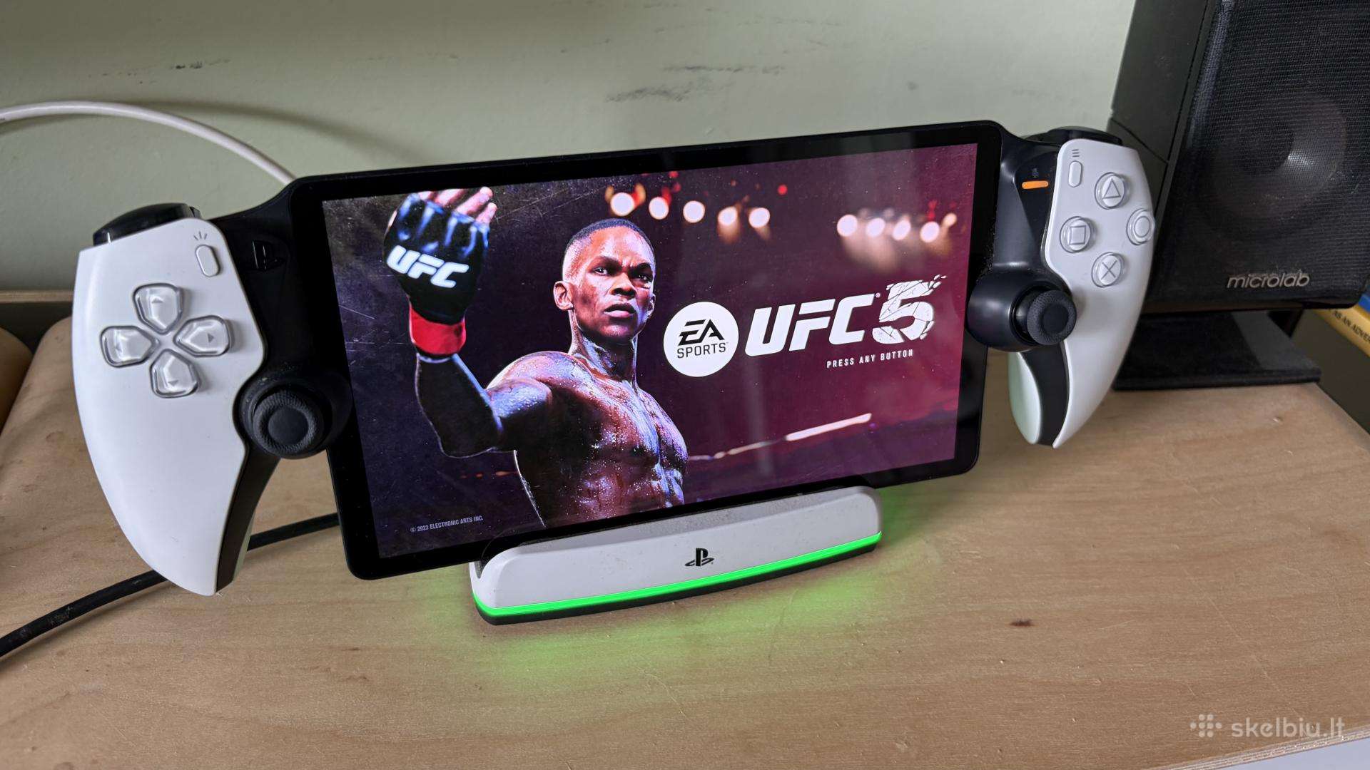 Play Station Portal + Dėklas + Charge station