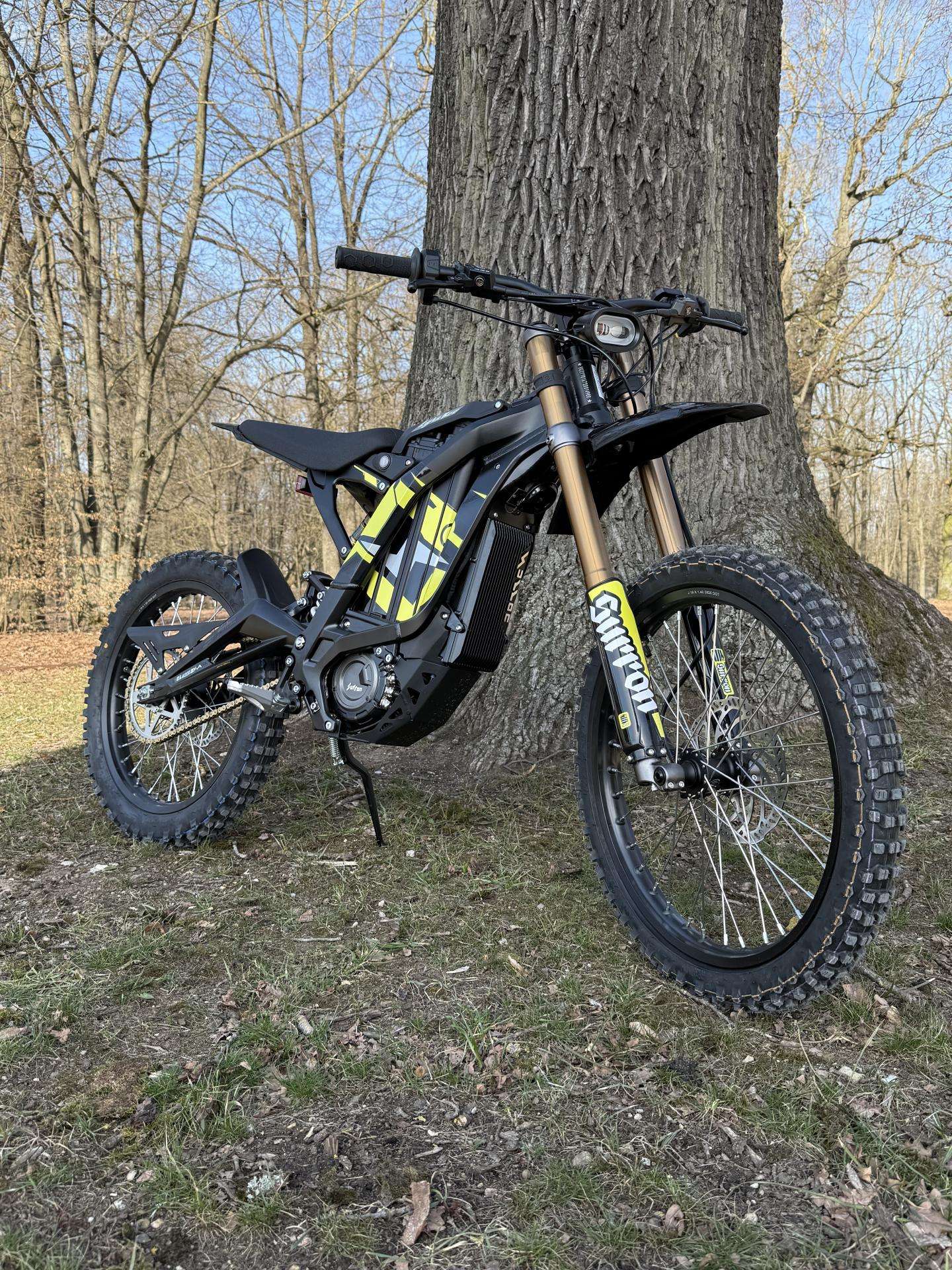 Surron light bee X 2025