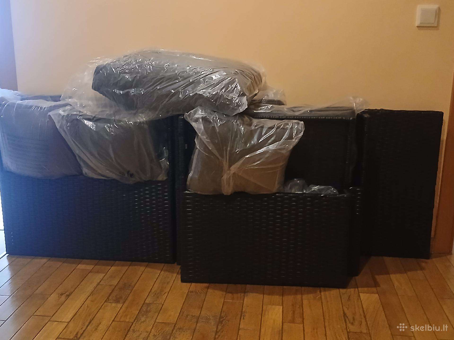 Lauko baldai