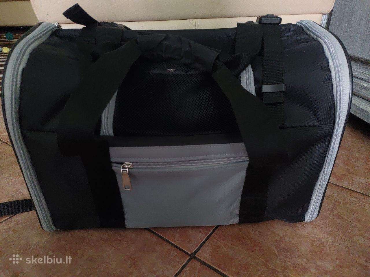 Pervežimo kuprinė-tašė mažam šuniukui