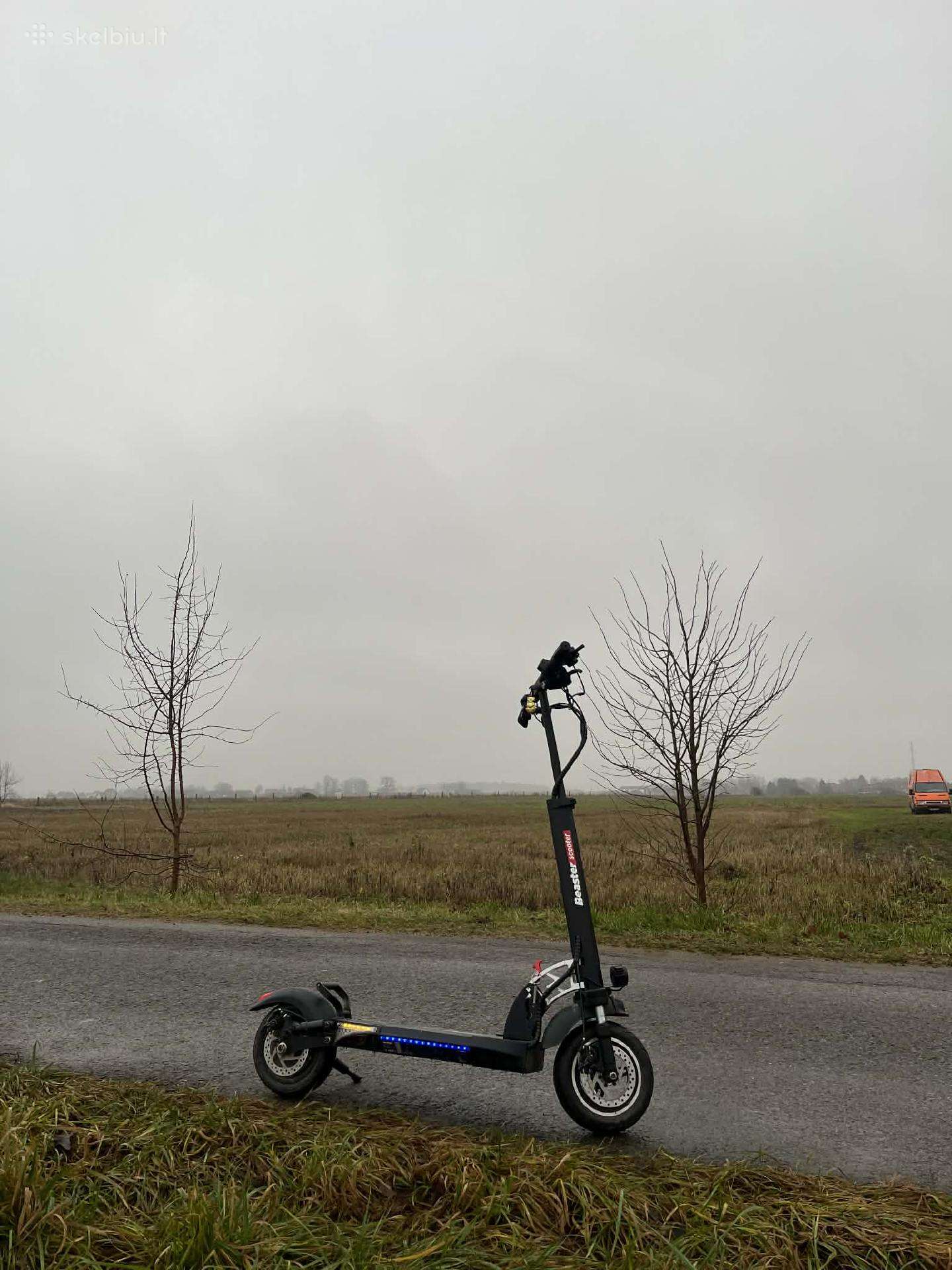 Electric scooter Beaster
