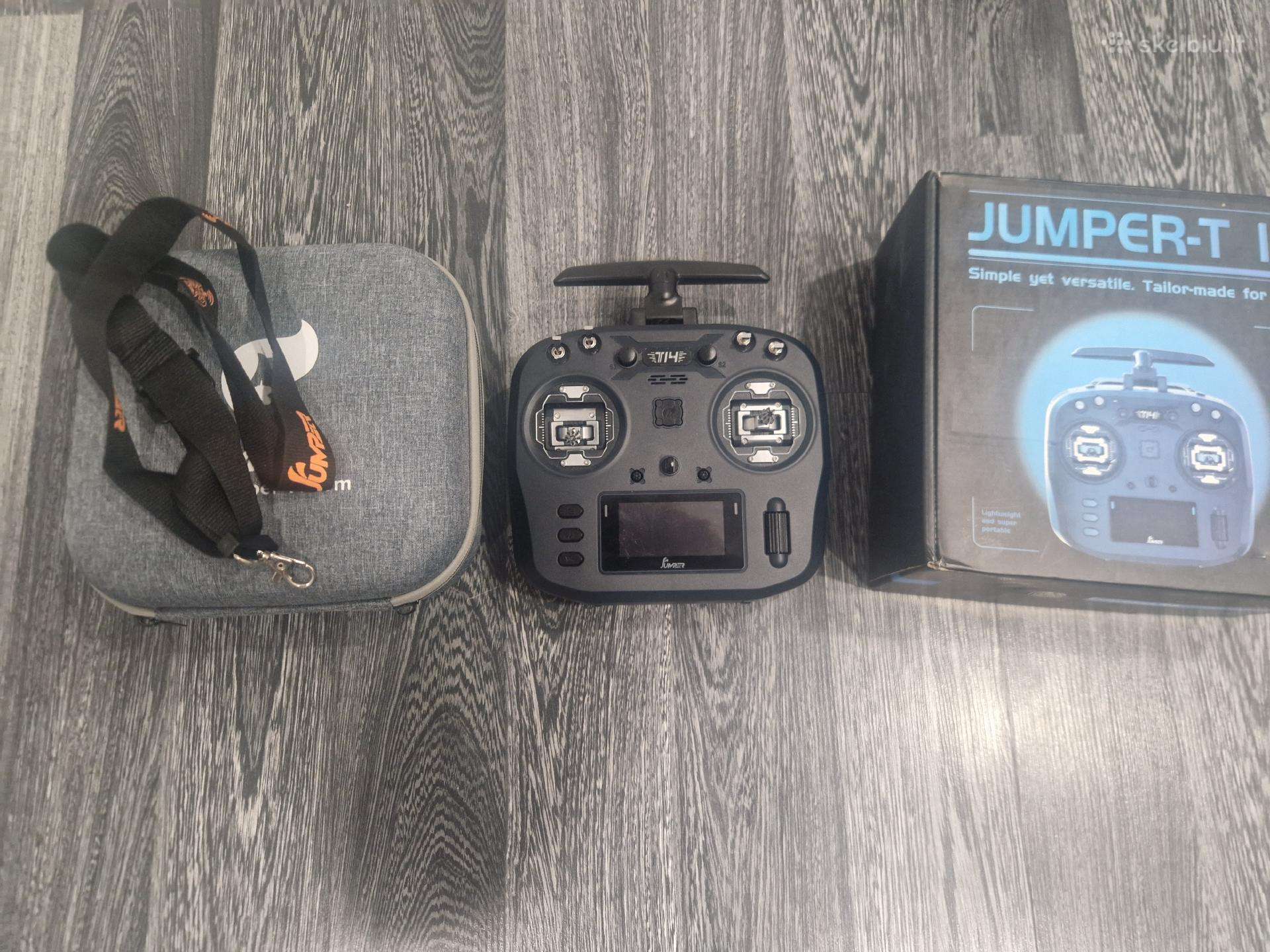 Jumper t-14 elrs 1000w CNC gimbalai