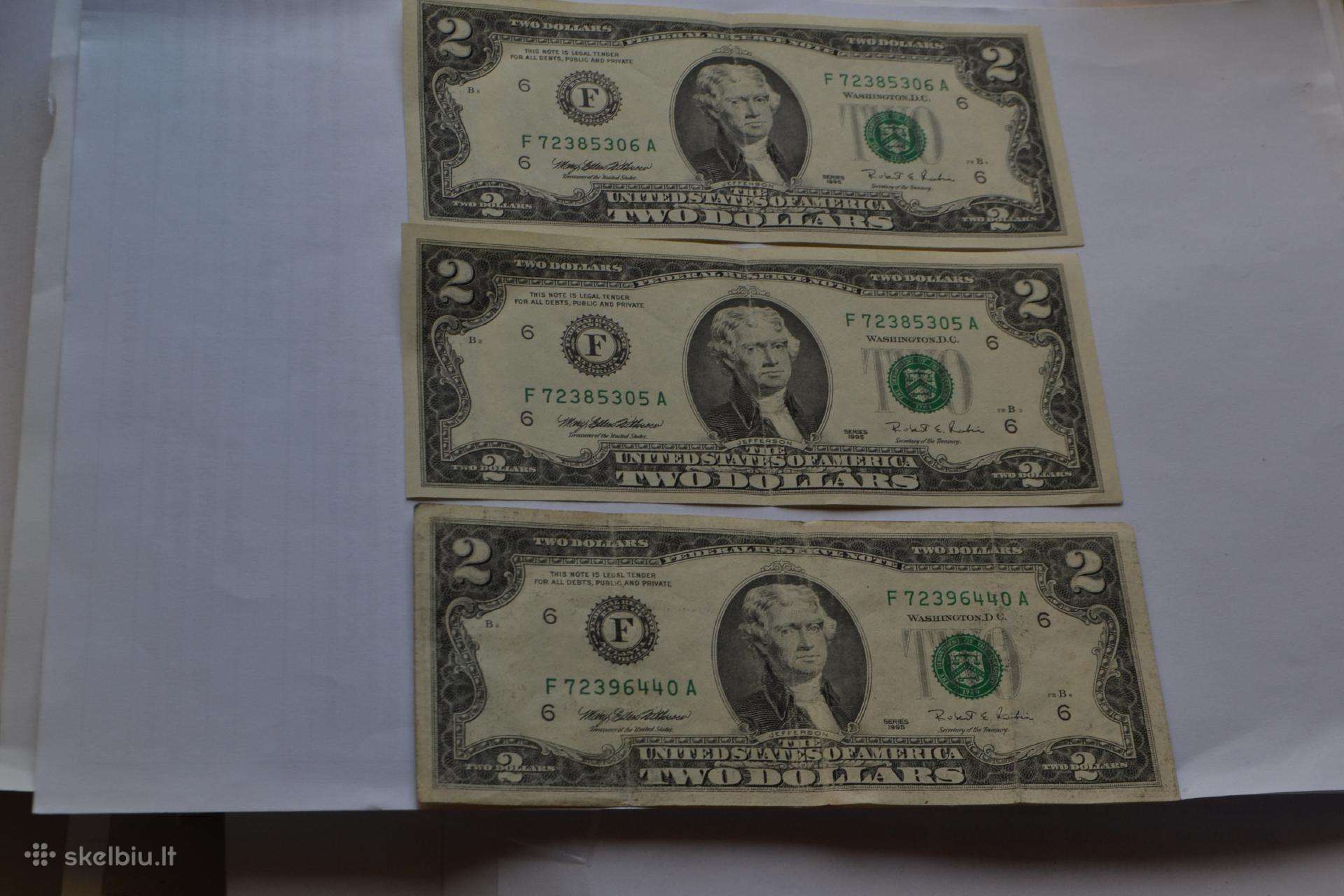 2 Doleriai 1995 m.