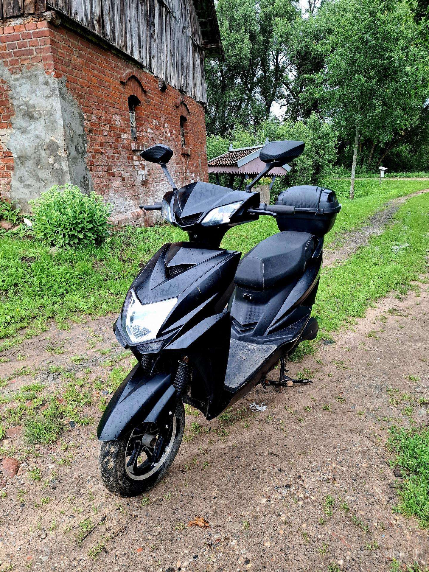 Elektrinis dviratis / motoroleris