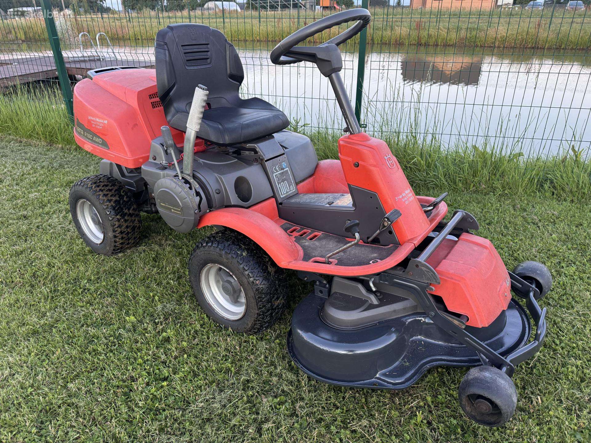 Husqvarna Rider R16c Awd 4x4