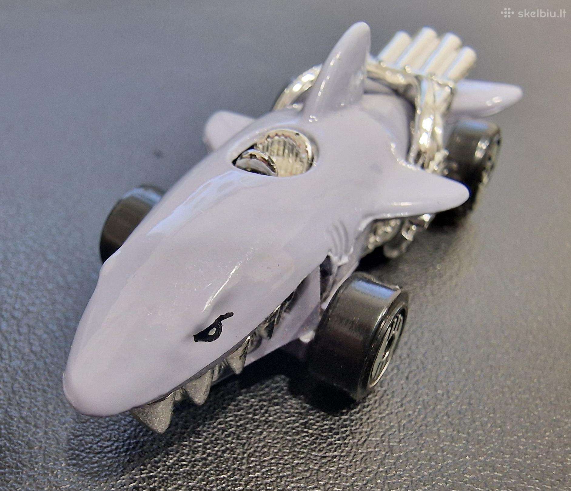Hot Wheels Sharkruiser