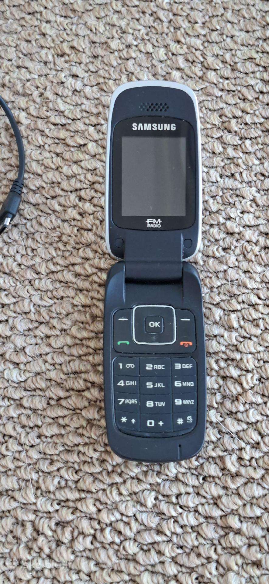 Samsung telefonas.