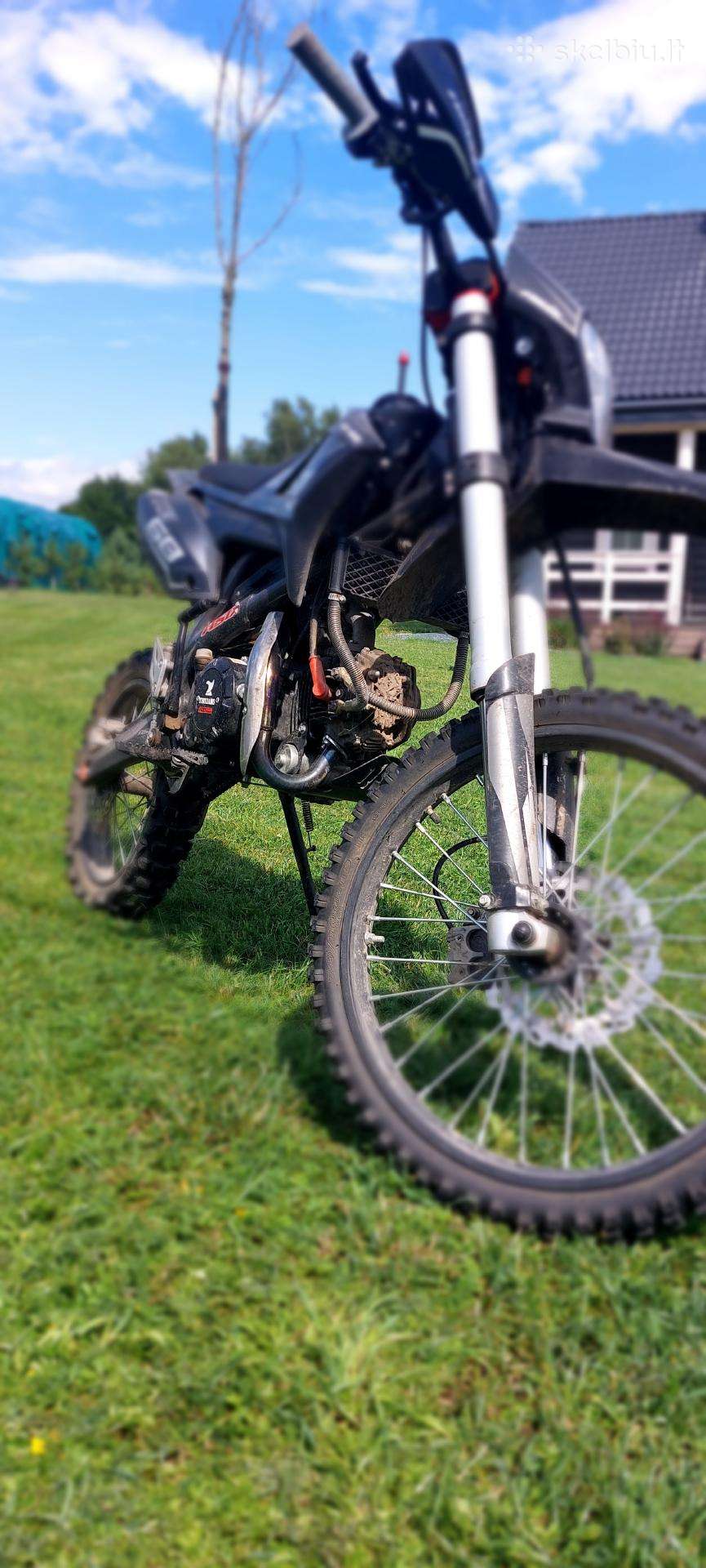 Asix XB-68 140cc, кроссовые