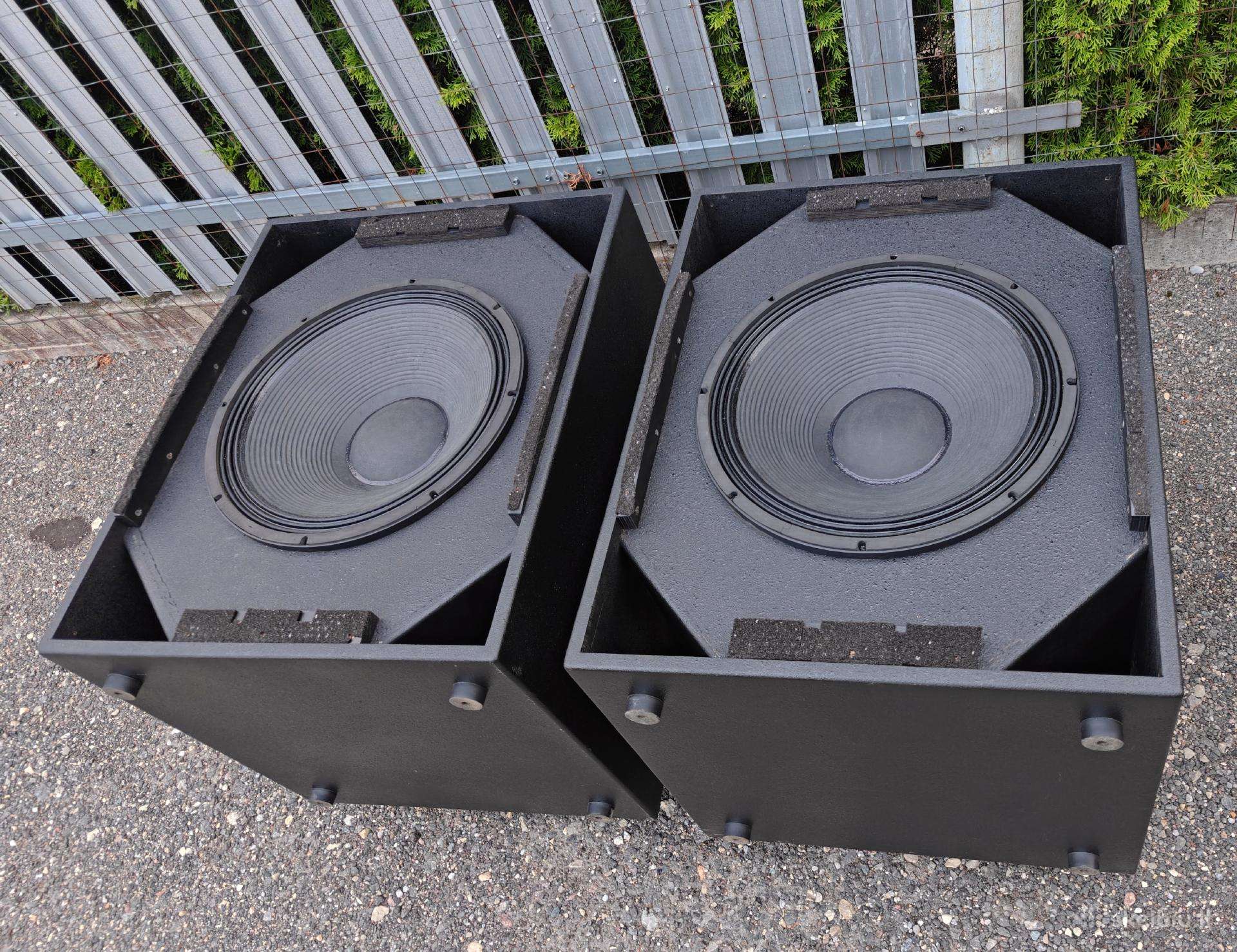 B&c 18tbx100