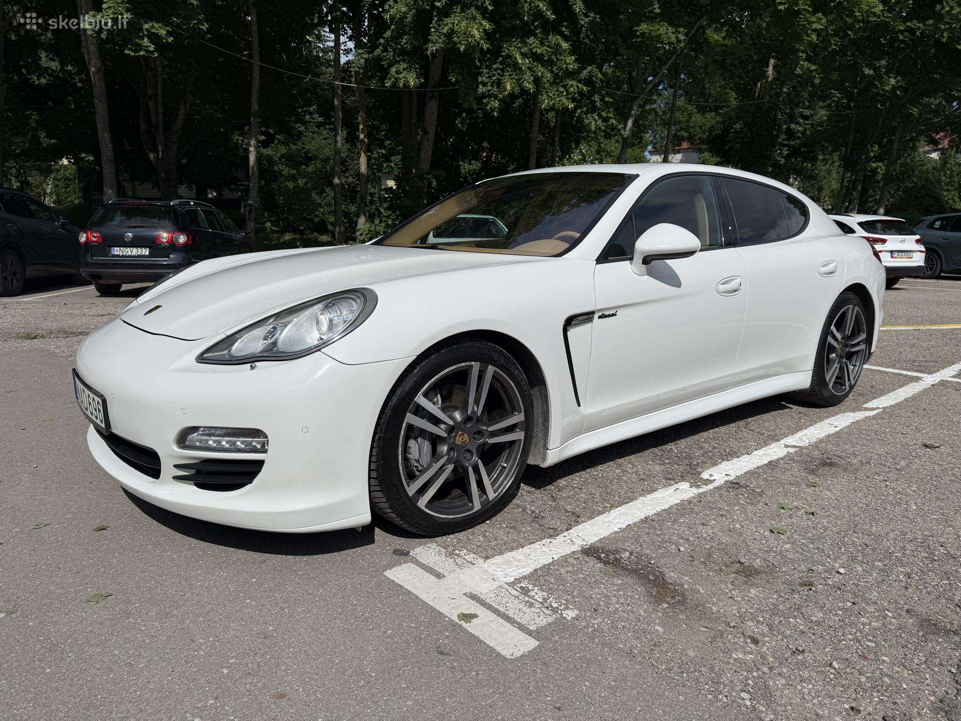 Porsche Panamera, 3.0 l., Хэтчбек