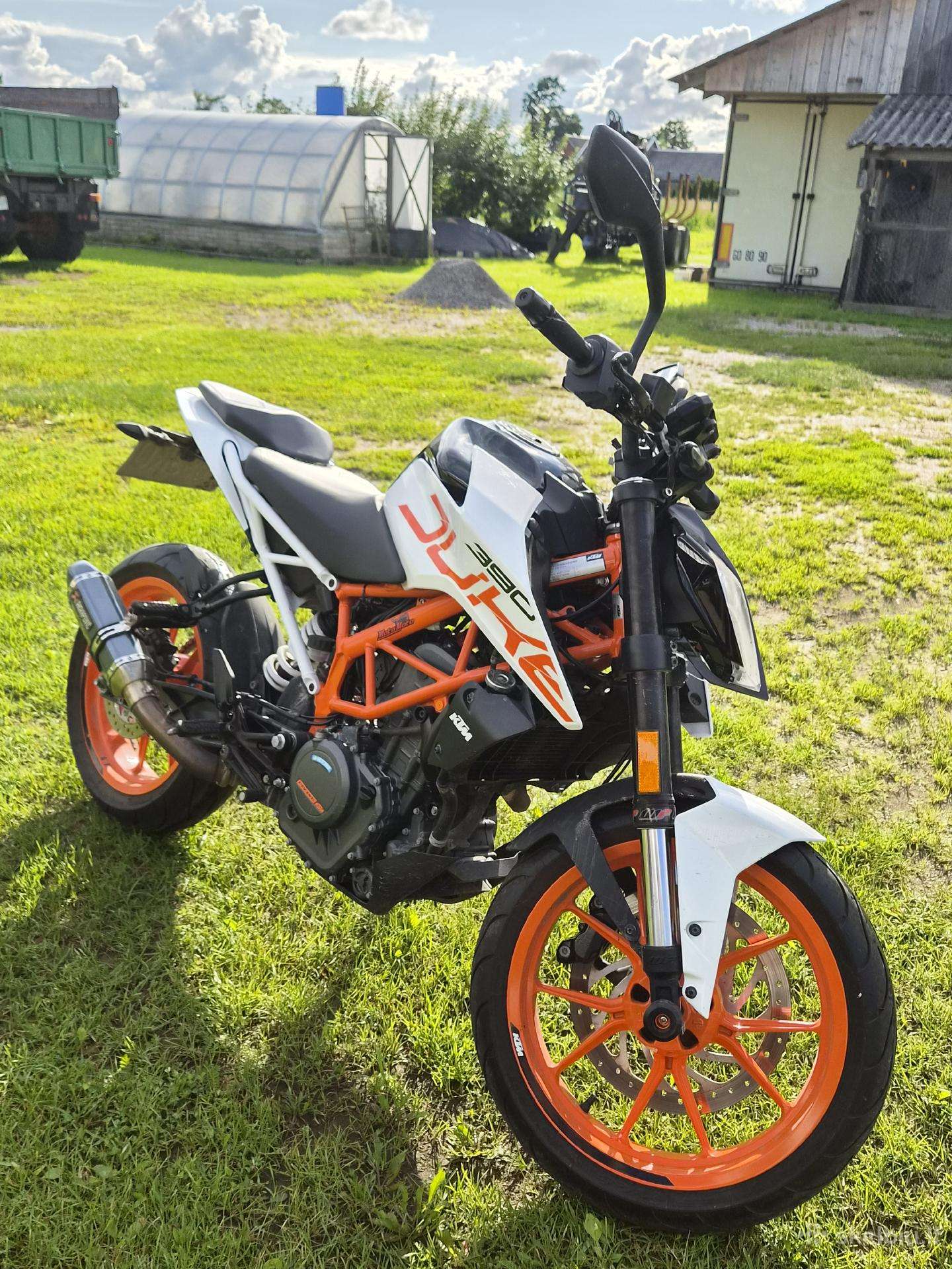 KTM Duke 390