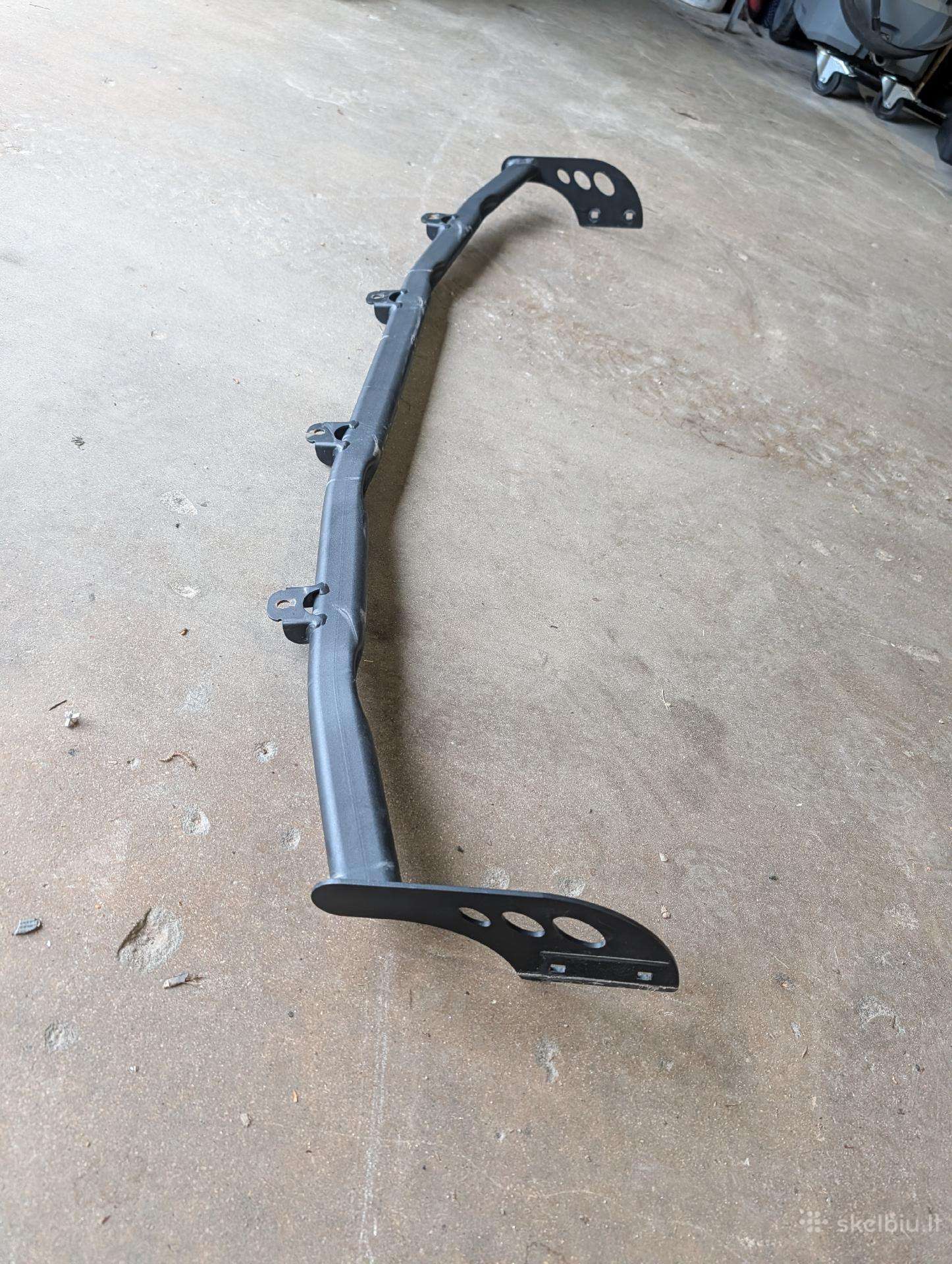 Land Rover Discovery 1/2 halogenų lankas ant stogo
