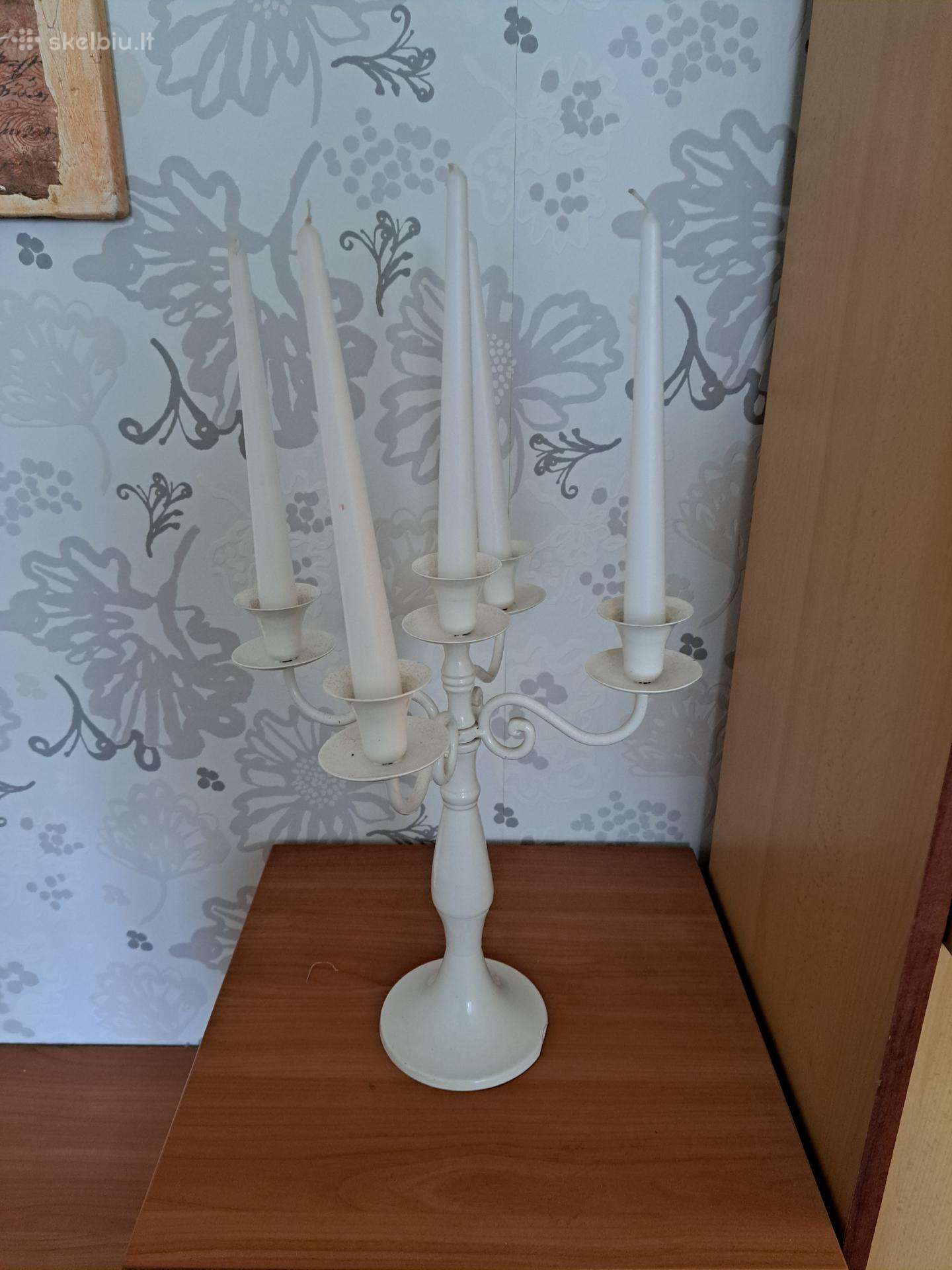 Balta žvakidė 35 cm