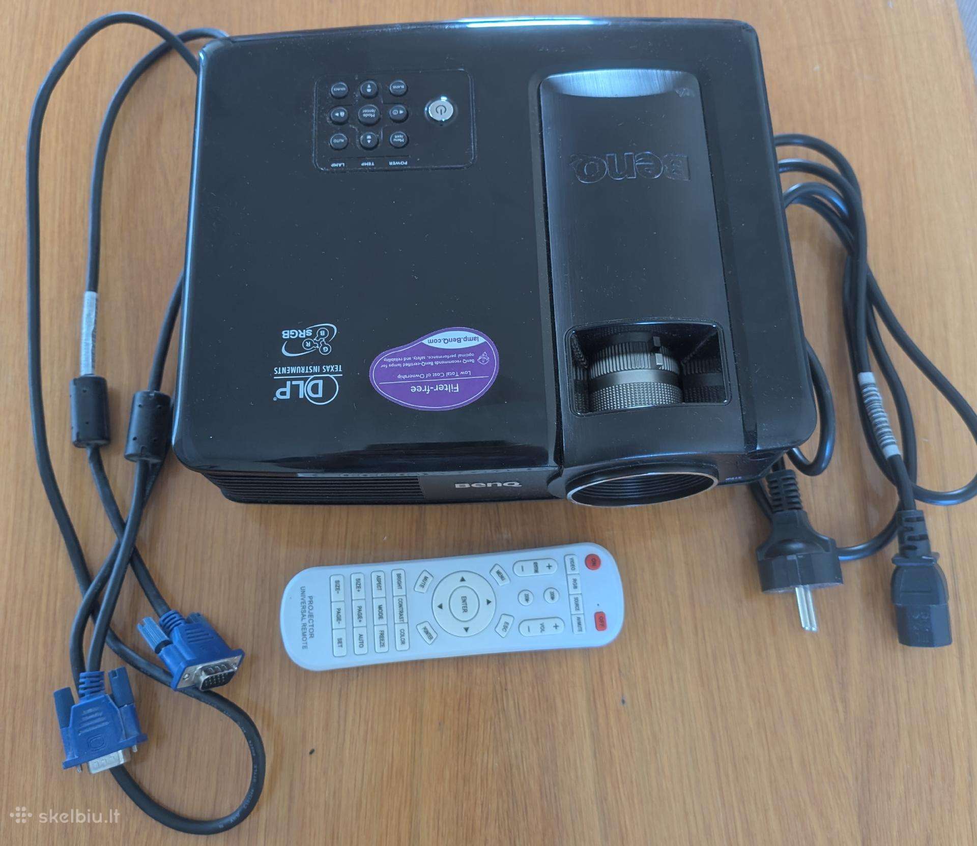 Benq Mp515 projektorius (mažai dirbęs, 568 val.)