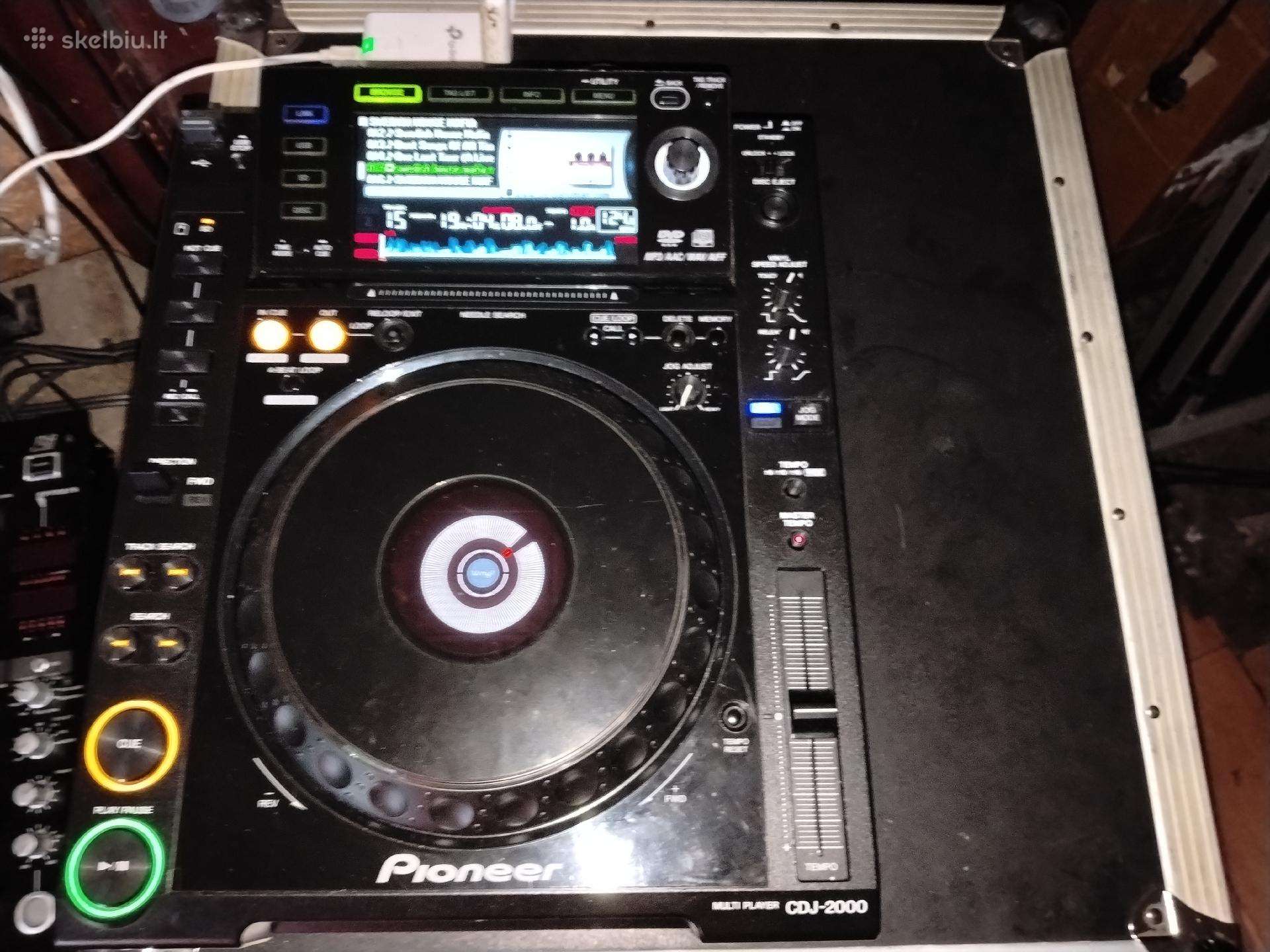 1x Pioneer Cdj-2000 Mk1