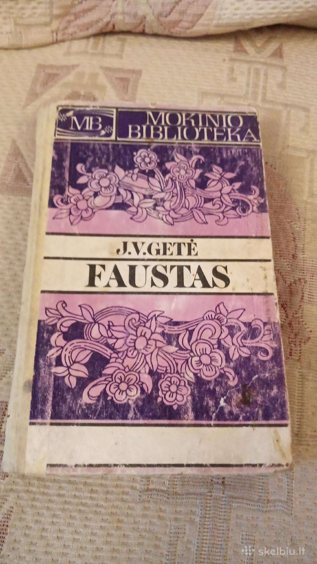Faustas