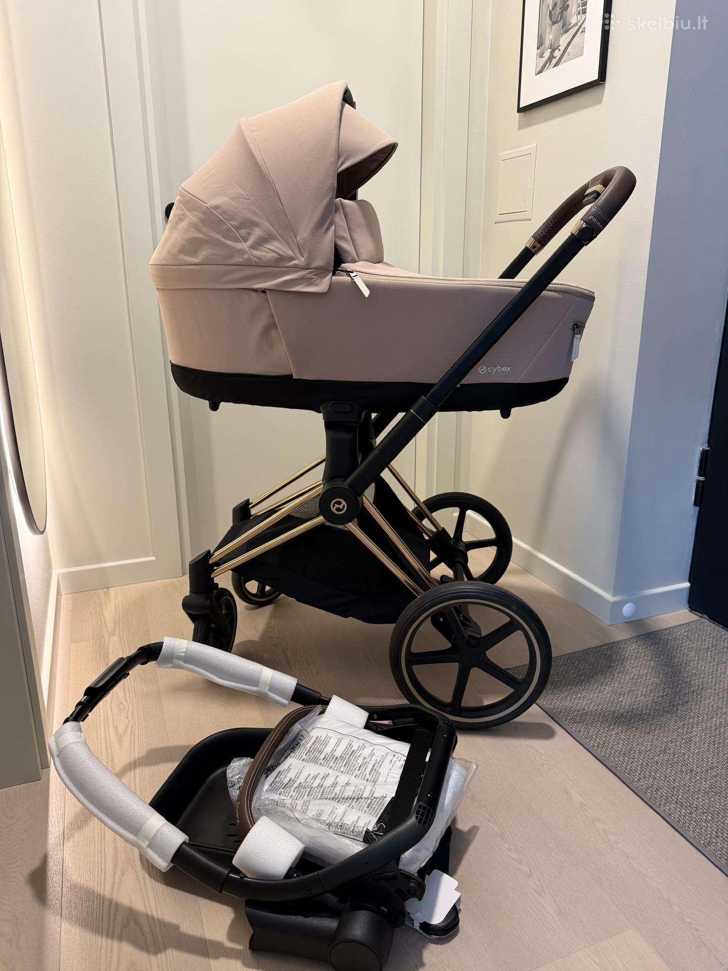 Cybex Priam V4