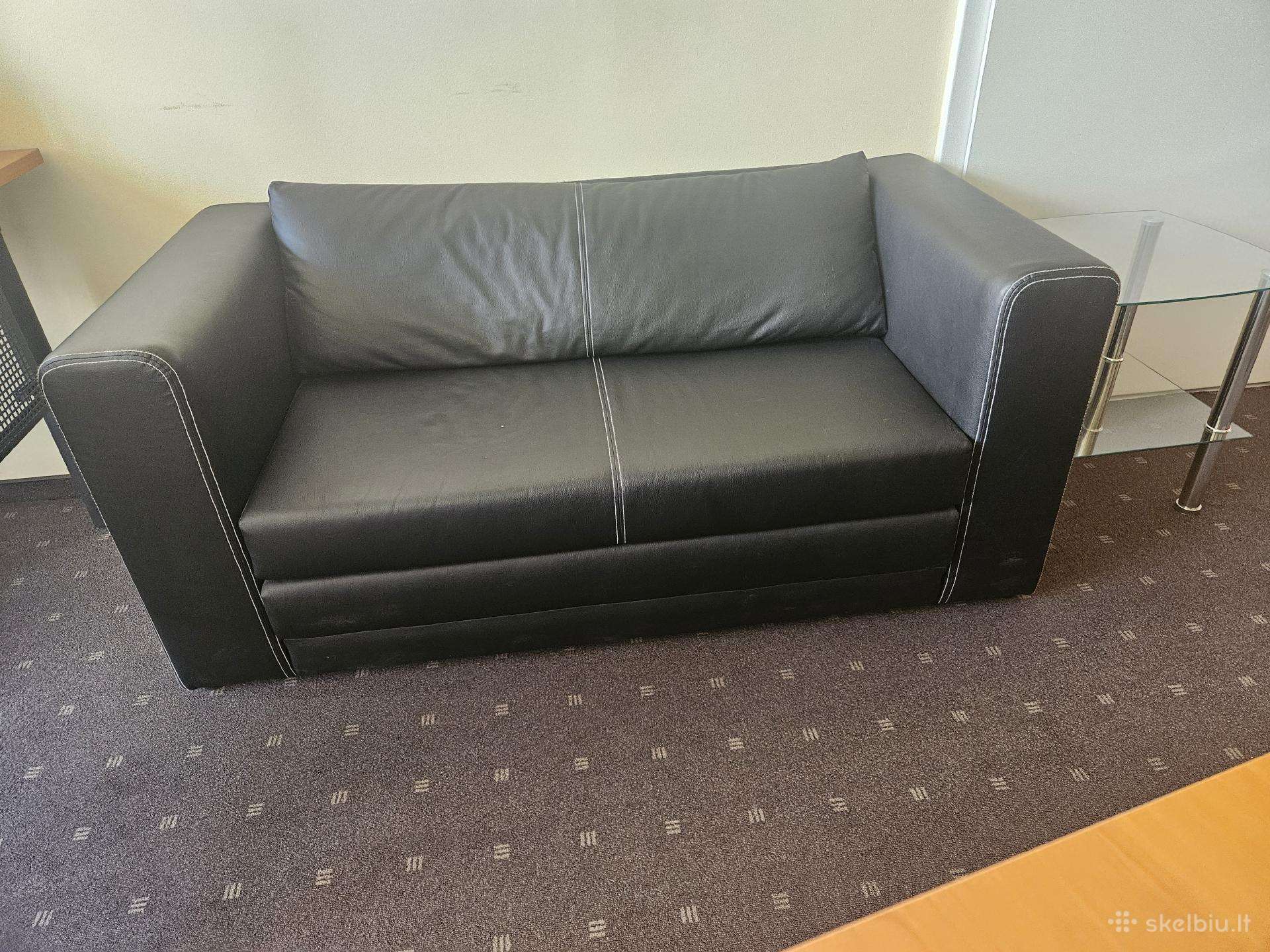 Parduodama Biuro sofa