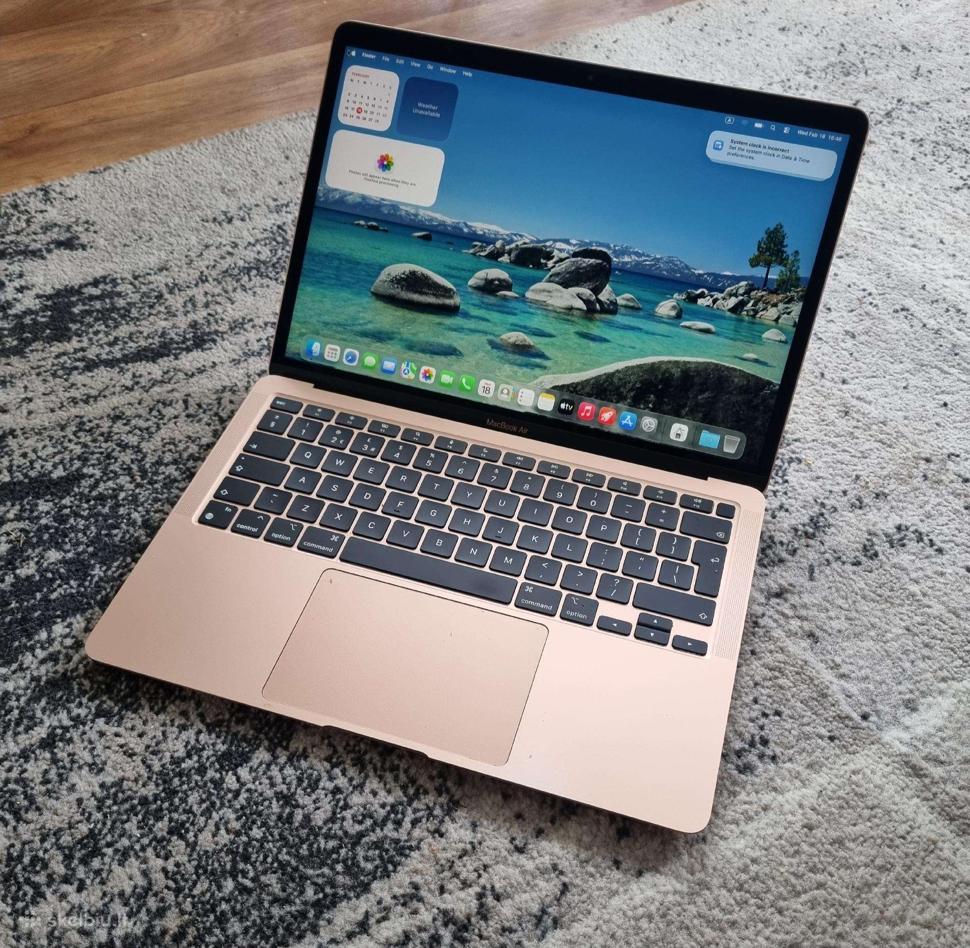 MacBook Air M1 13.3-inch 16 512