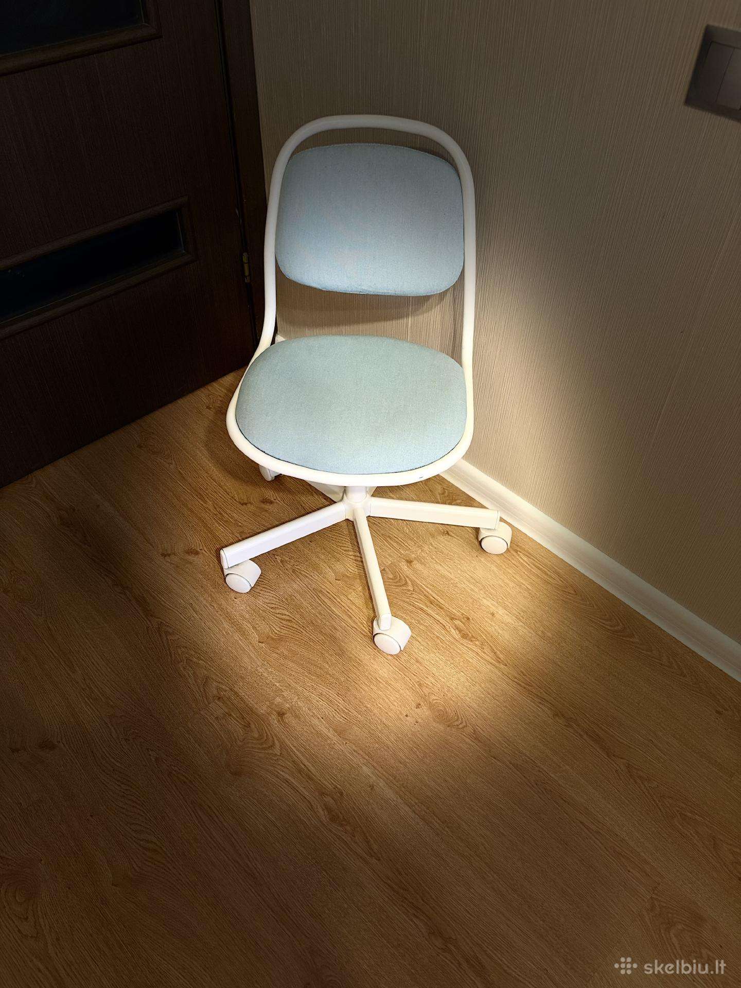 Ikea Örfjall vaikiška / rašomojo stalo kėdė