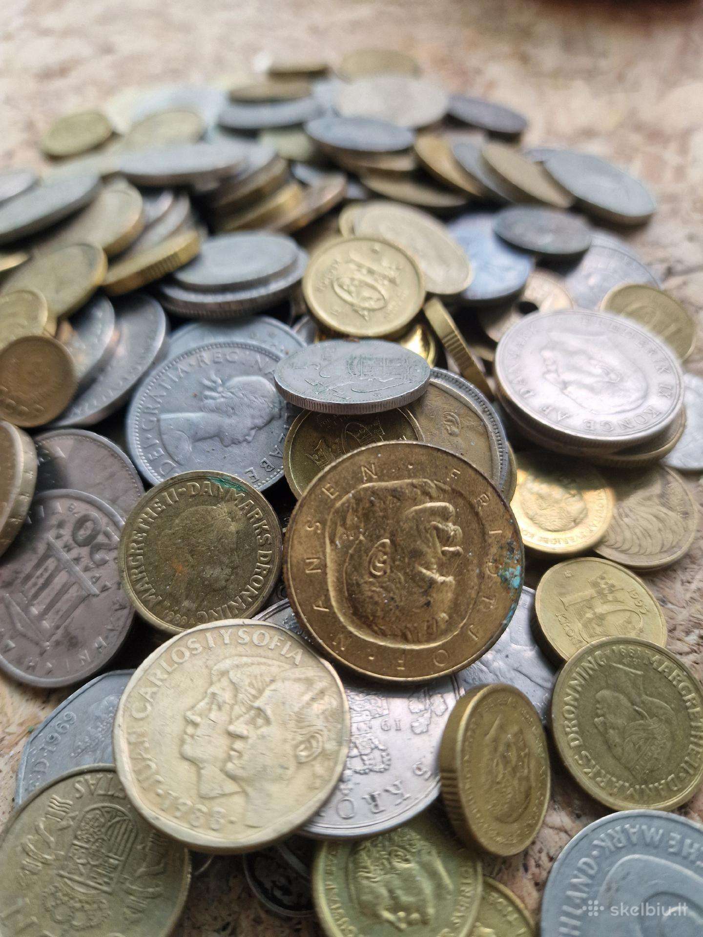 Įvairios monetos 200vnt