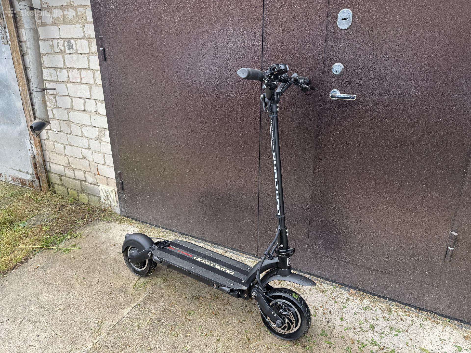 Электрический самокат Dualtron