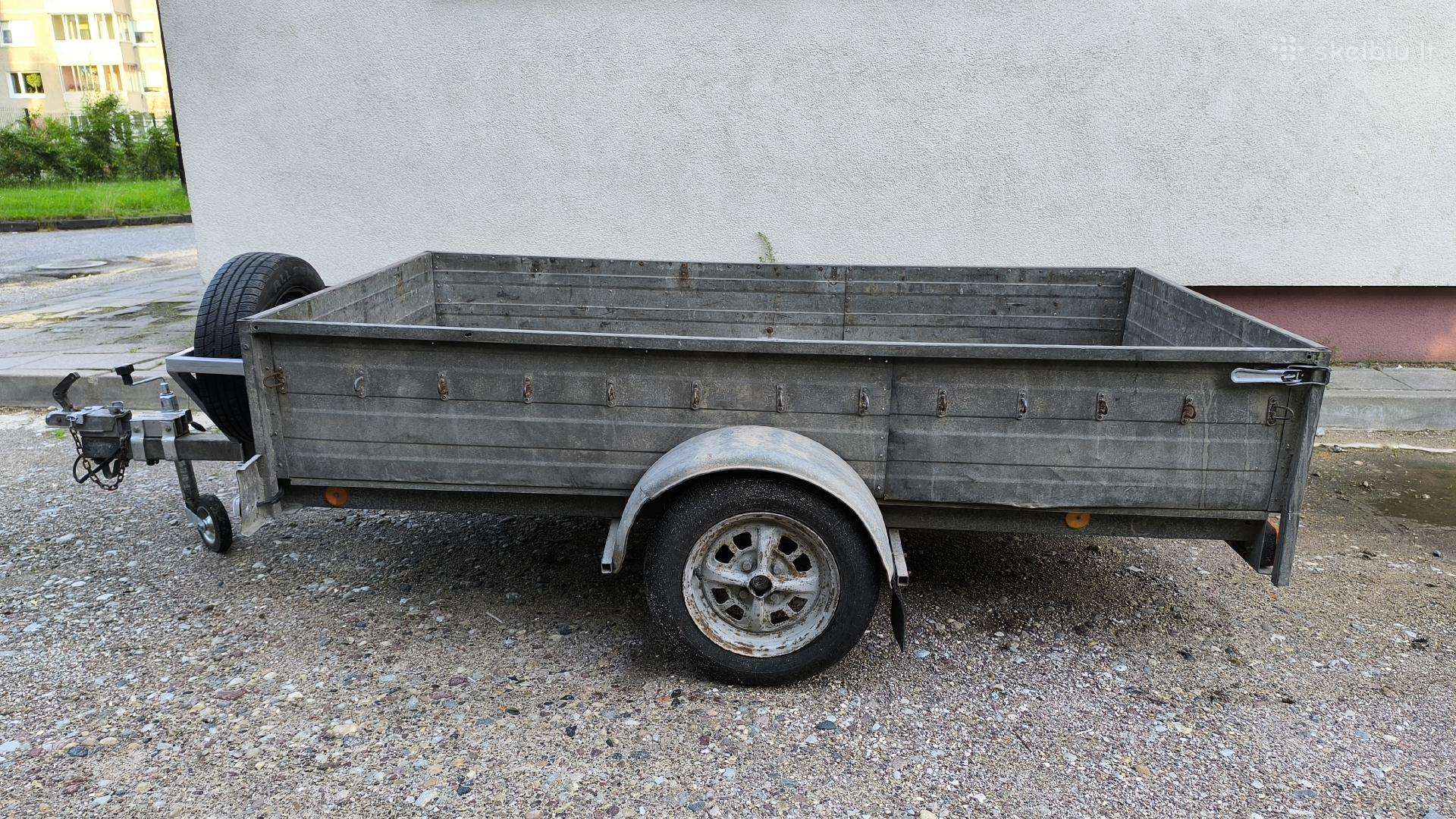 Priekaba Tauras/700
