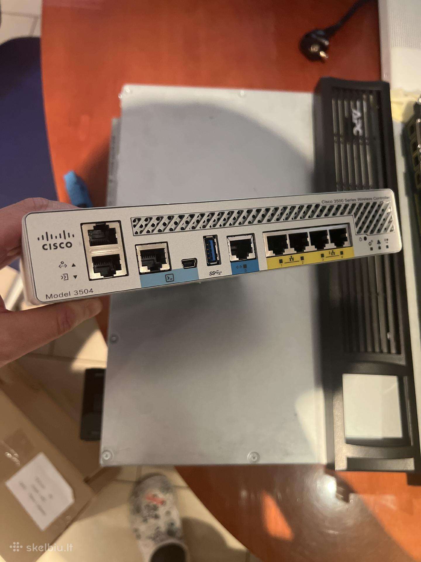 Cisco/raritan tinklo įrangos ir serverinės technic