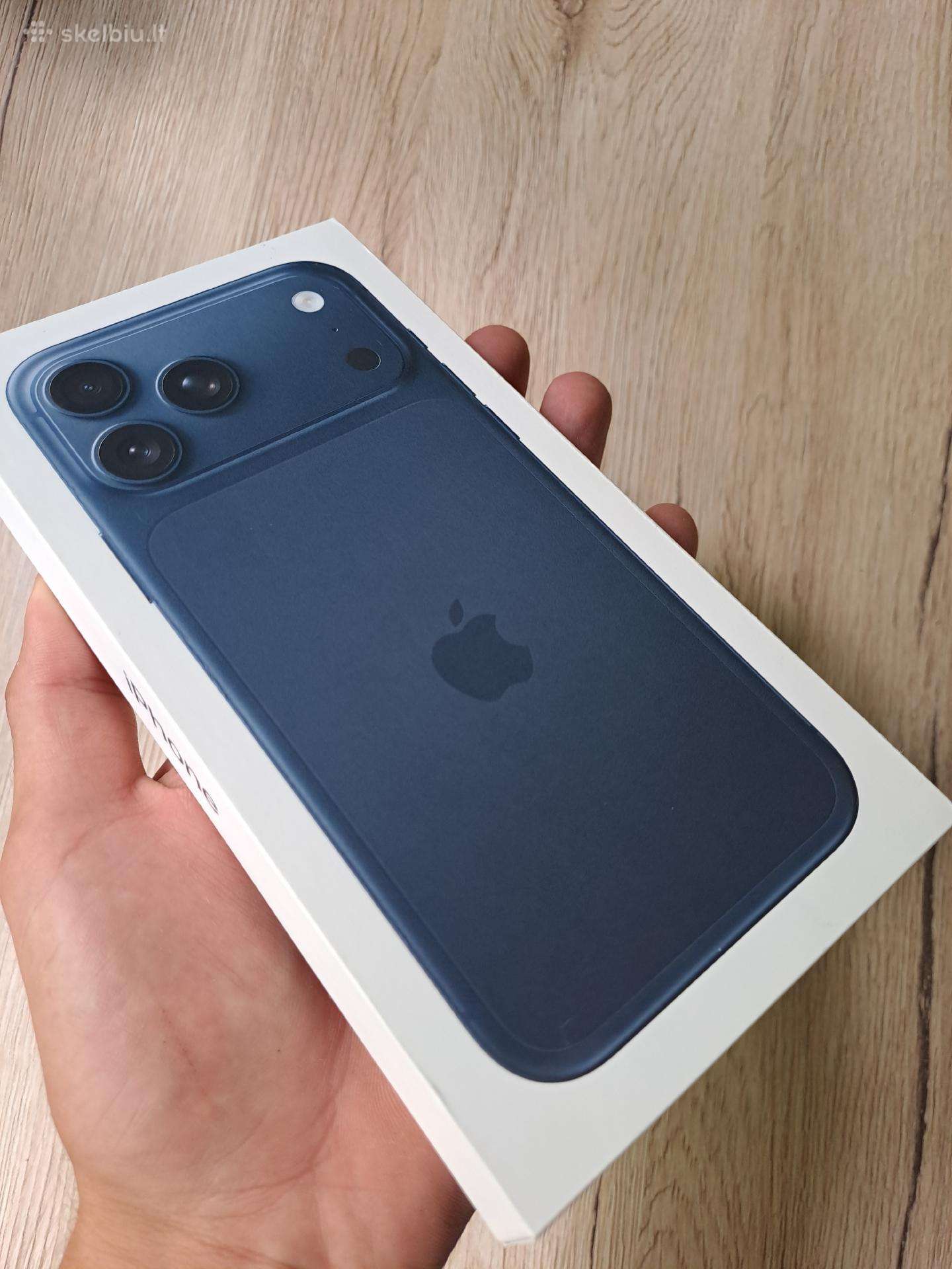 iPhone 17 Pro Max