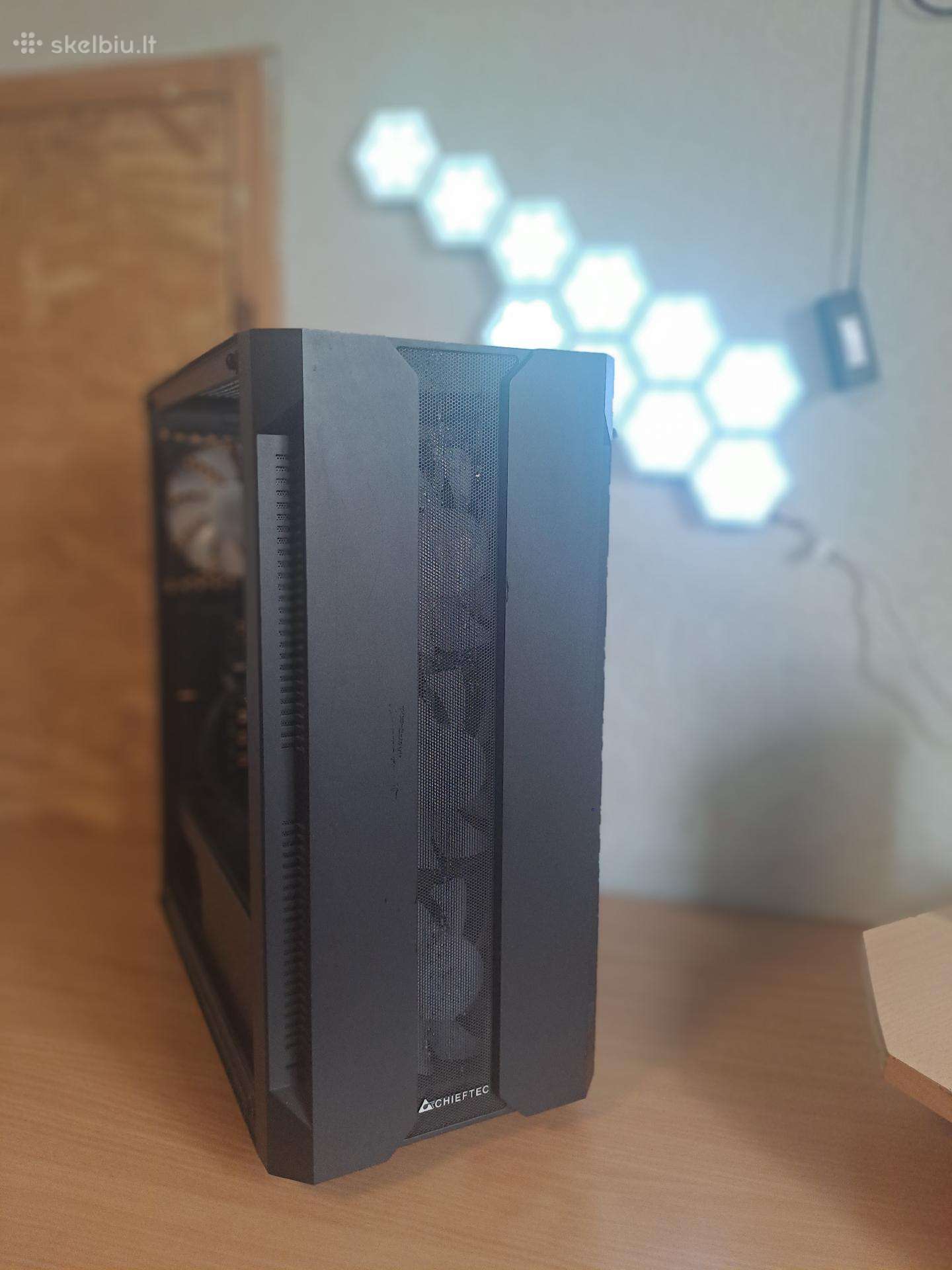 Parduodamas gaming kompiuteris .