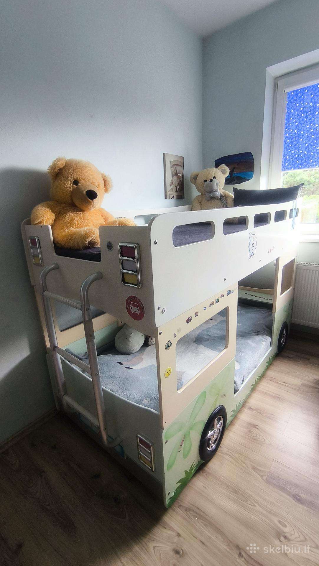 Dviejų aukštų vaikų lova-autobusas „Fantasy Bus“