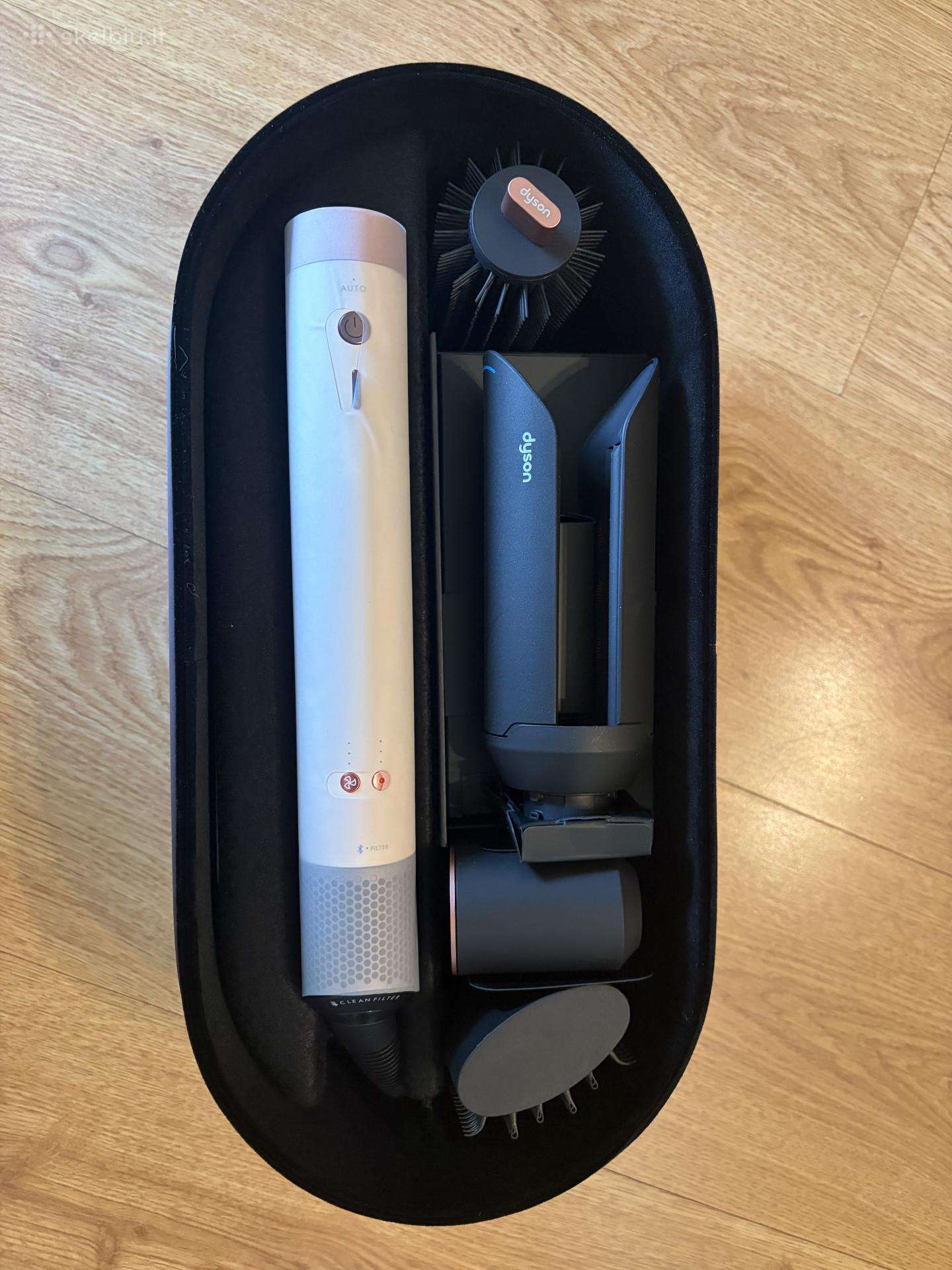 Dyson Airwrap Co-anda2x