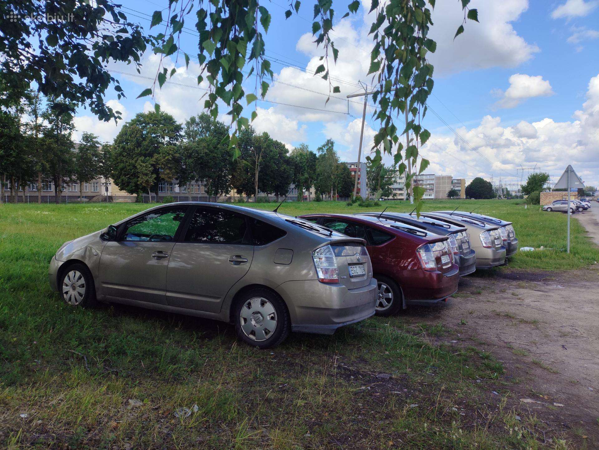 Toyota Prius, hatchback