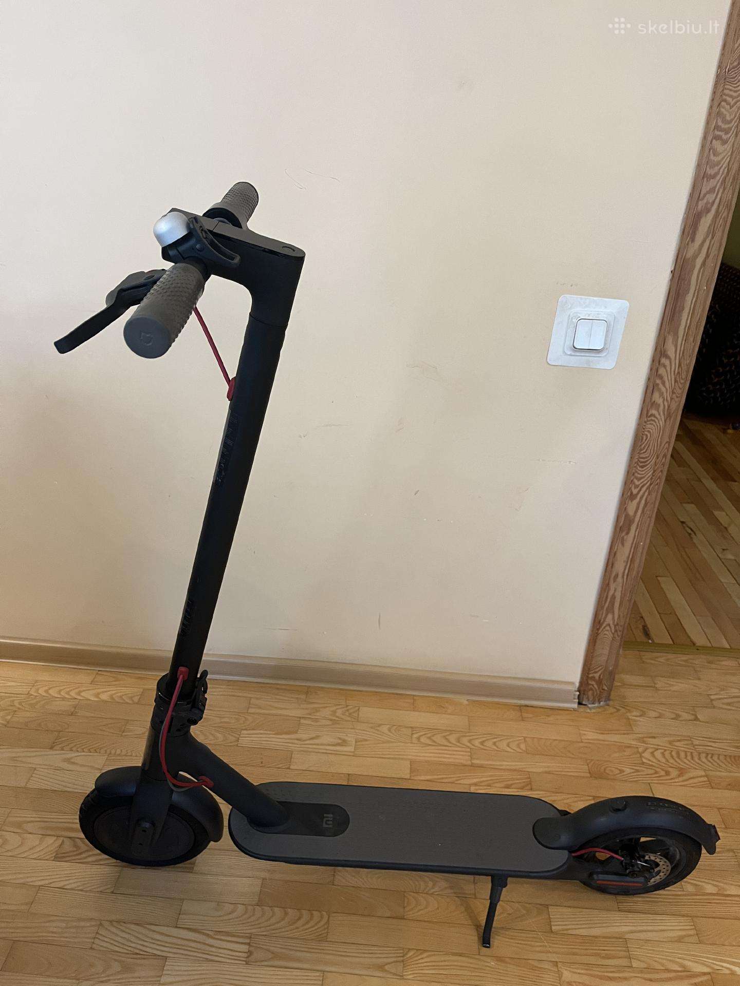 Xiaomi Mi M365 elektrinis paspirtukas
