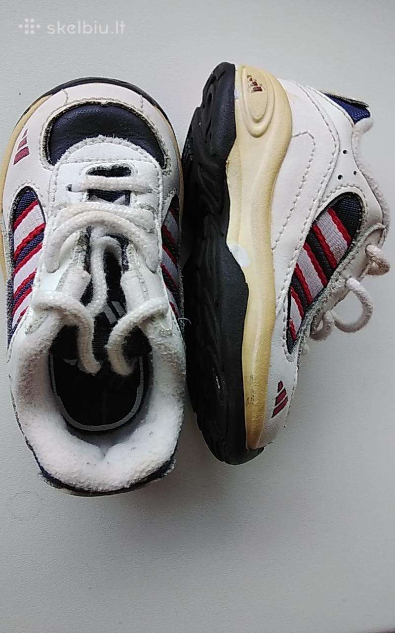 Adidas kėdukai