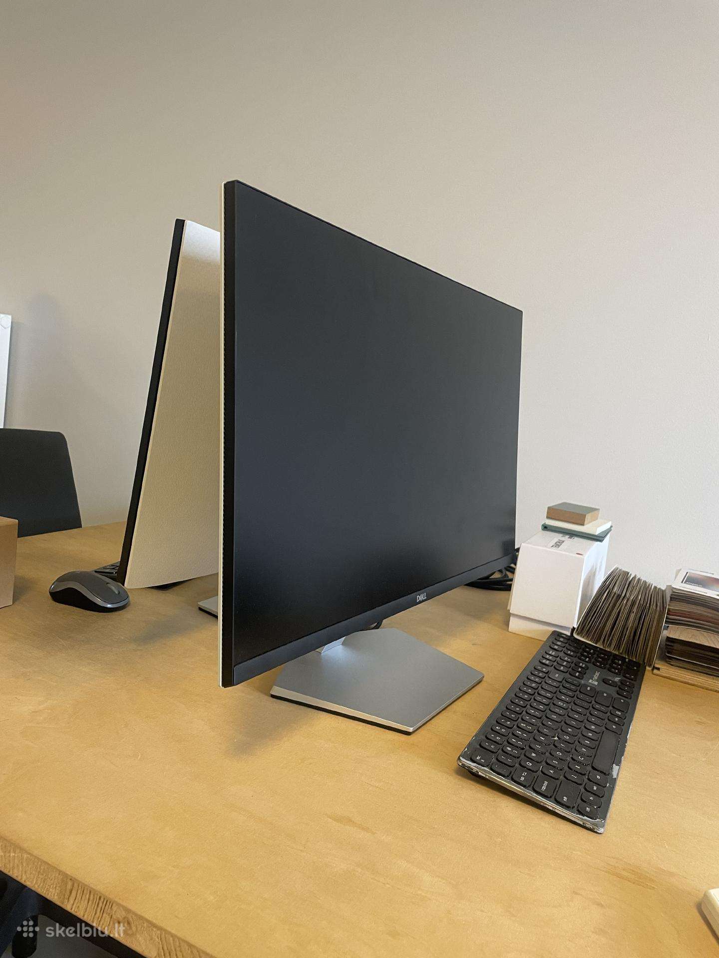 Parduodami 2 puikios būklės monitoriai Dell S2721h